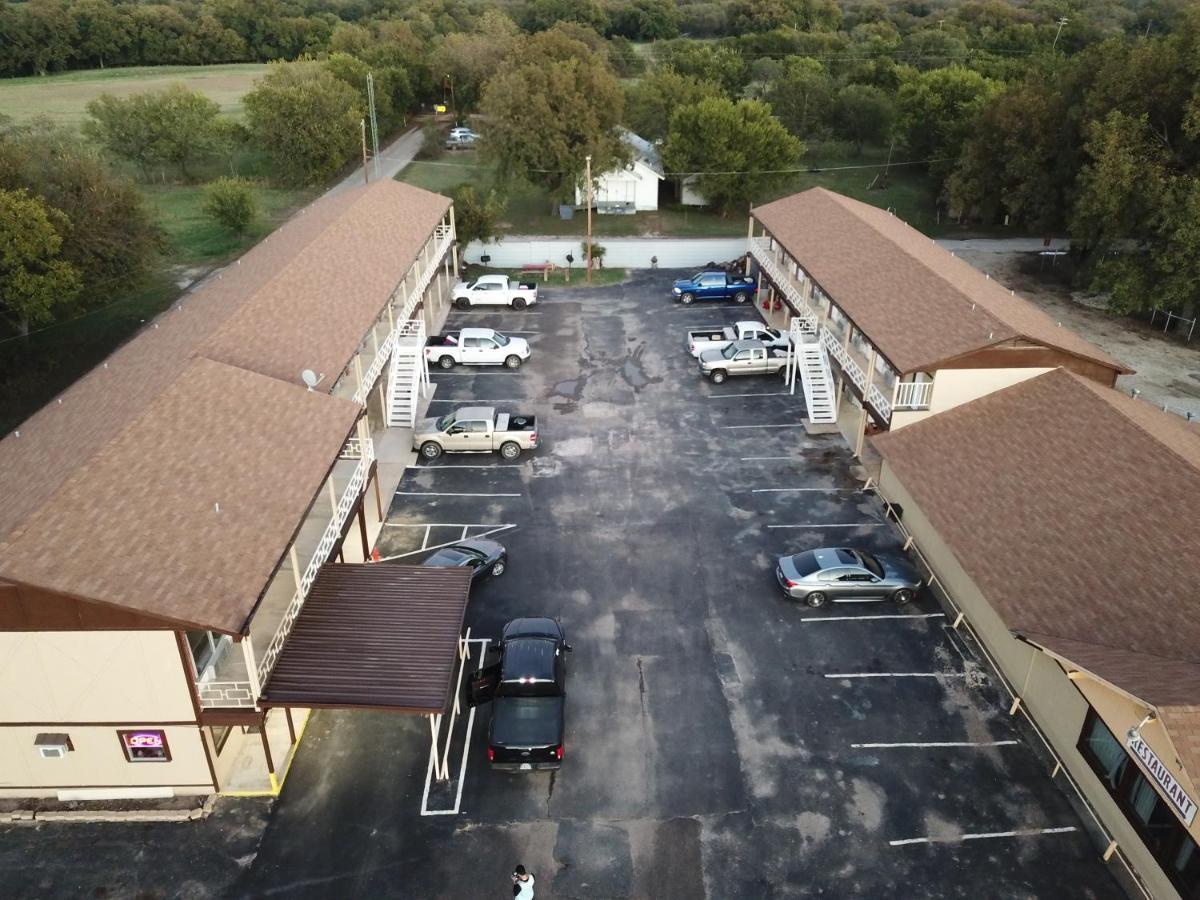 Executive Inn San Saba Esterno foto